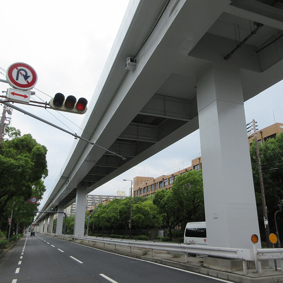 中量軌道南港ポートタウン線高架橋構造物剥落対策及び塗装塗替工事