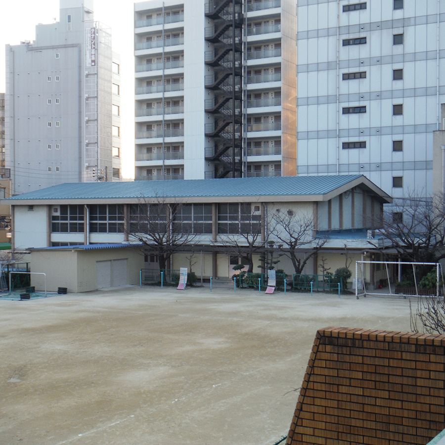 上福島小学校体育館屋根塗装工事・大阪市都市整備局